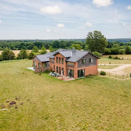 Ferienhaus-landurlaub-mit-kamin