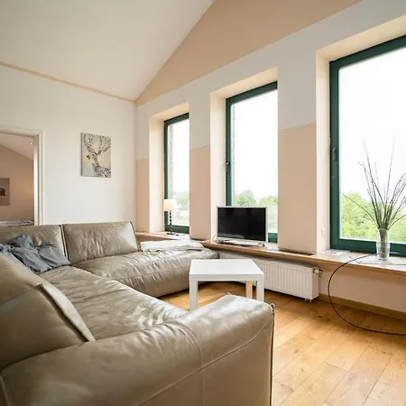 Ferienhaus-landurlaub-mit-kamin * Schwarz (Mecklenburgische Seenplatte)