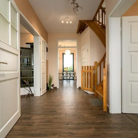 Ferienhaus-landurlaub-mit-kamin * Schwarz (Mecklenburgische Seenplatte)