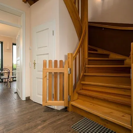 Ferienhaus-landurlaub-mit-kamin * Schwarz (Mecklenburgische Seenplatte)