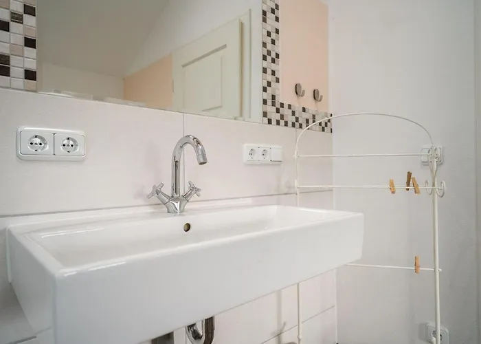 Ferienhaus-landurlaub-mit-kamin * Schwarz (Mecklenburgische Seenplatte)