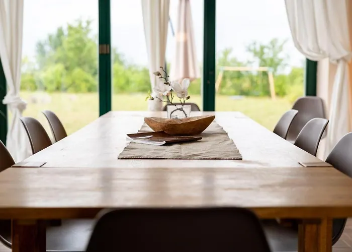 Ferienhaus-landurlaub-mit-kamin Дом отдыха Schwarz (Mecklenburgische Seenplatte)